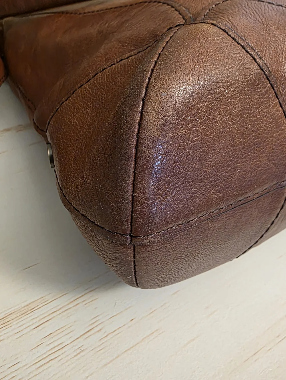 Chloe | Brown Leather Crossbody Bag - Picture 10 of 16